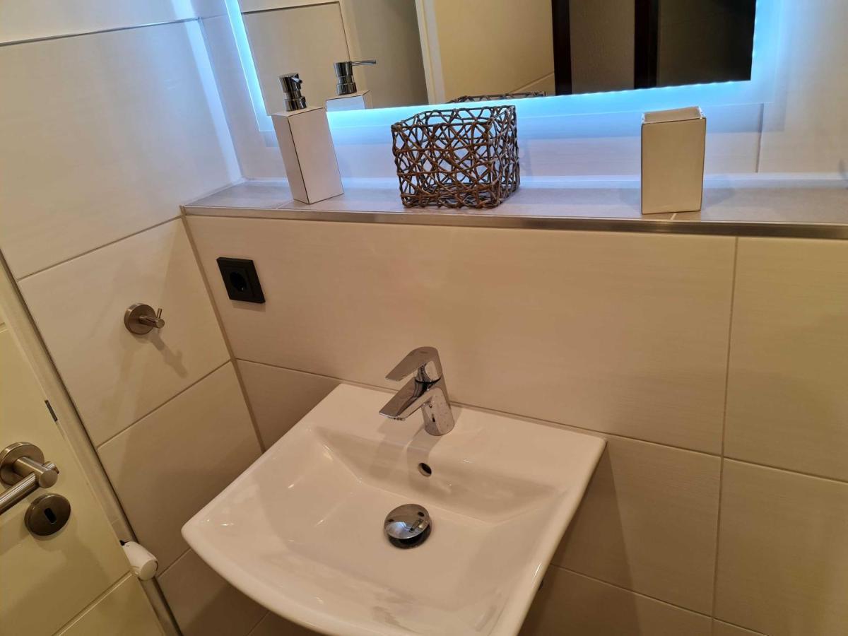 Ferienwohnung Gemmel Overath Ngoại thất bức ảnh